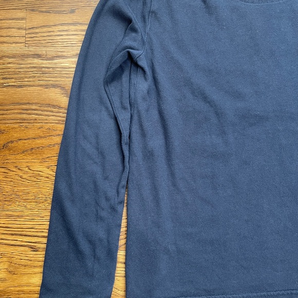 Abercrombie Kids Logo T-Shirt - Picture 10 of 12